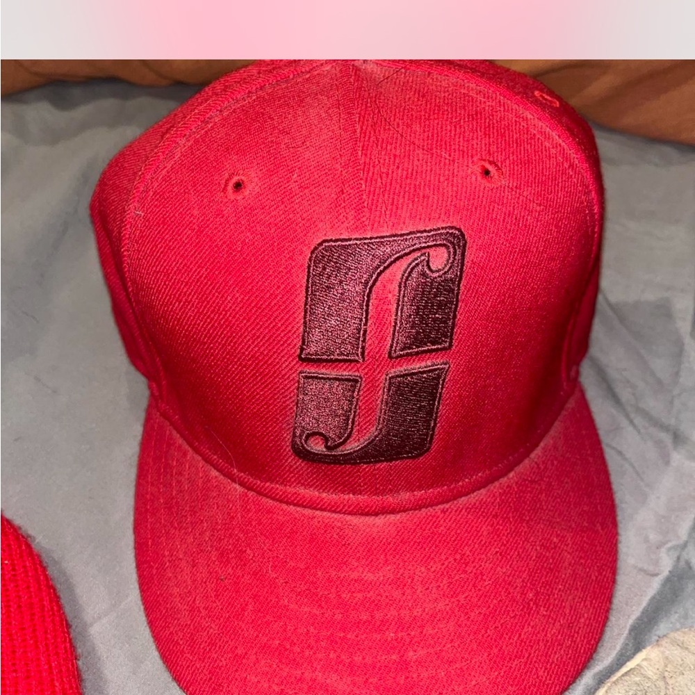Forum snowboards fitted hat